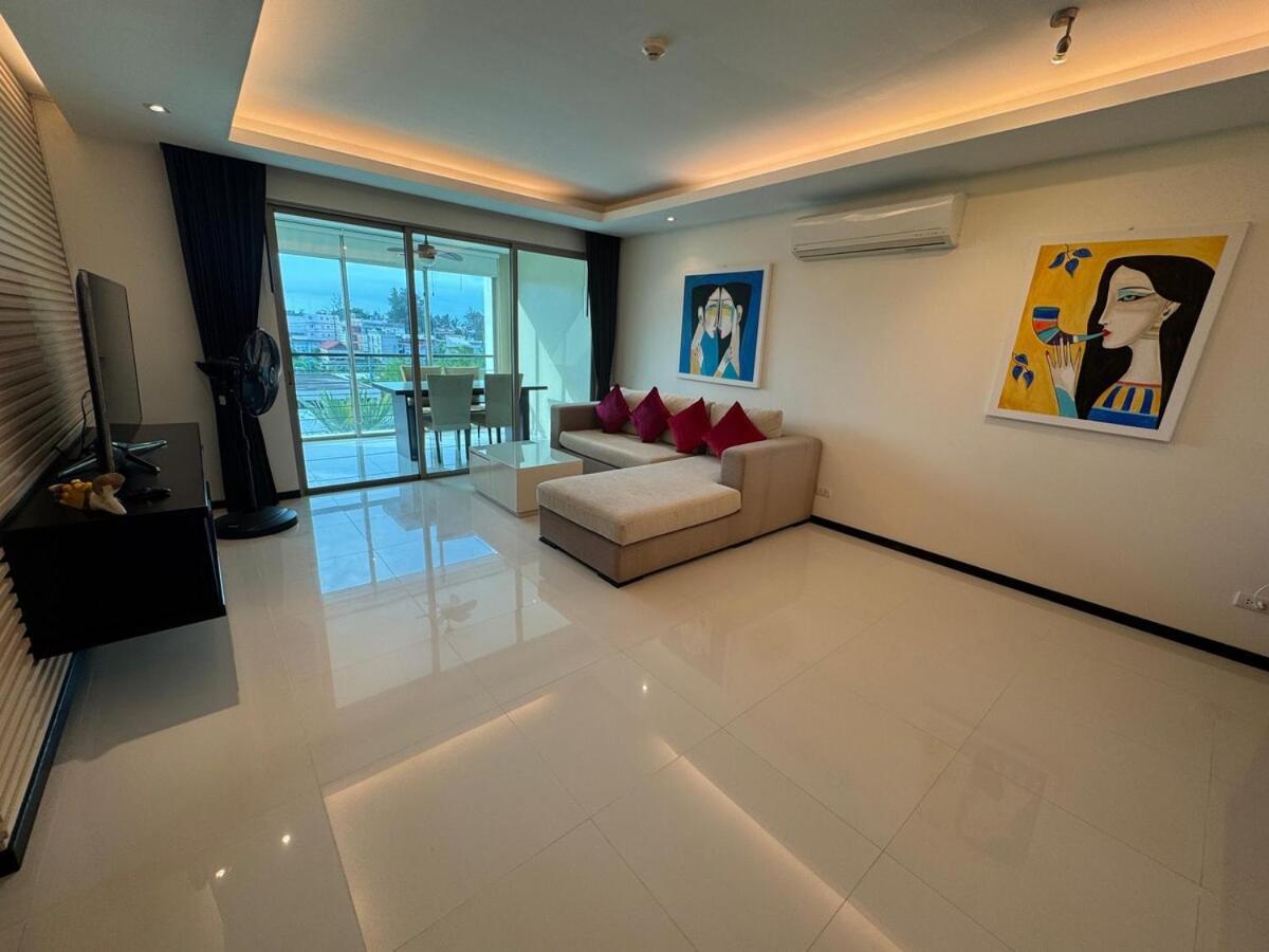 Modern 2-Bedroom Condo In Kamala Near The Beach Exterior photo